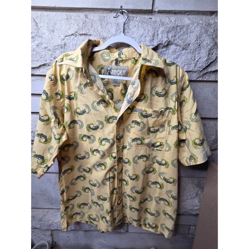 Rocky Mens Bass Fish Print Short Sleeve Button Down Shirt Yellow Size M Outdoors